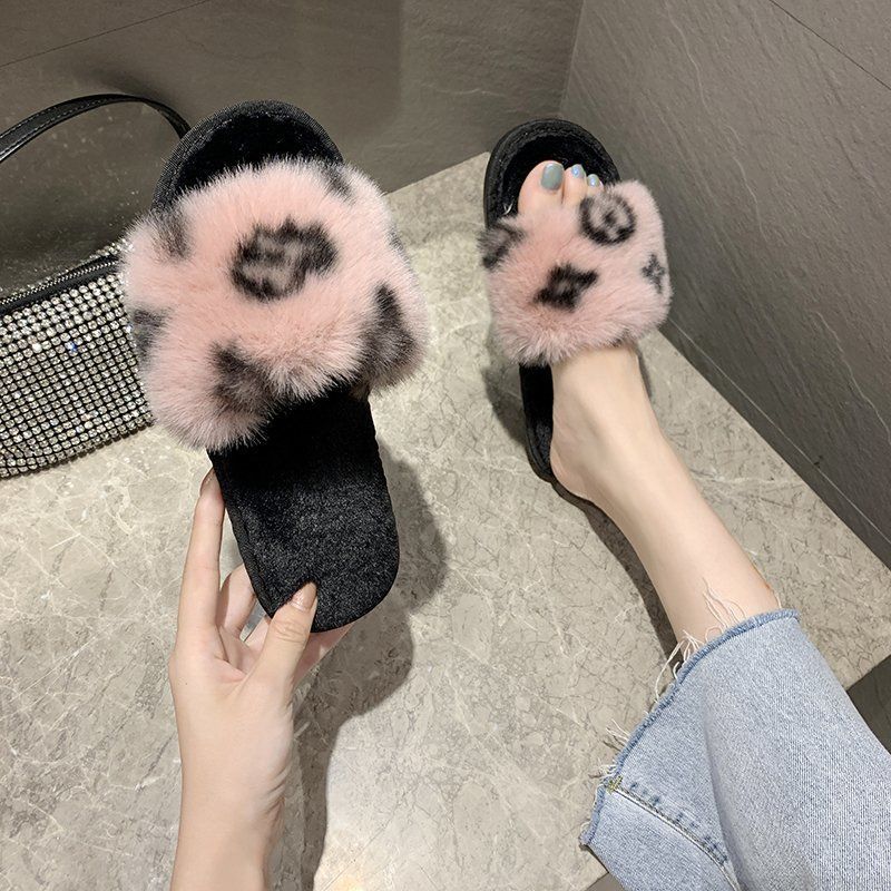 Women's Cotton Slippers Autumn and Winter Korean Version of The Net Red Printing Word with A Flat Bottom Casual Wool Slippers