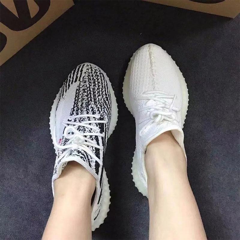 Couples Sports Running Shoes Casual Shoes Men's Coconut Shoes Mesh Shoes Flying Knitted Shoes Personalized Luminous Shoes