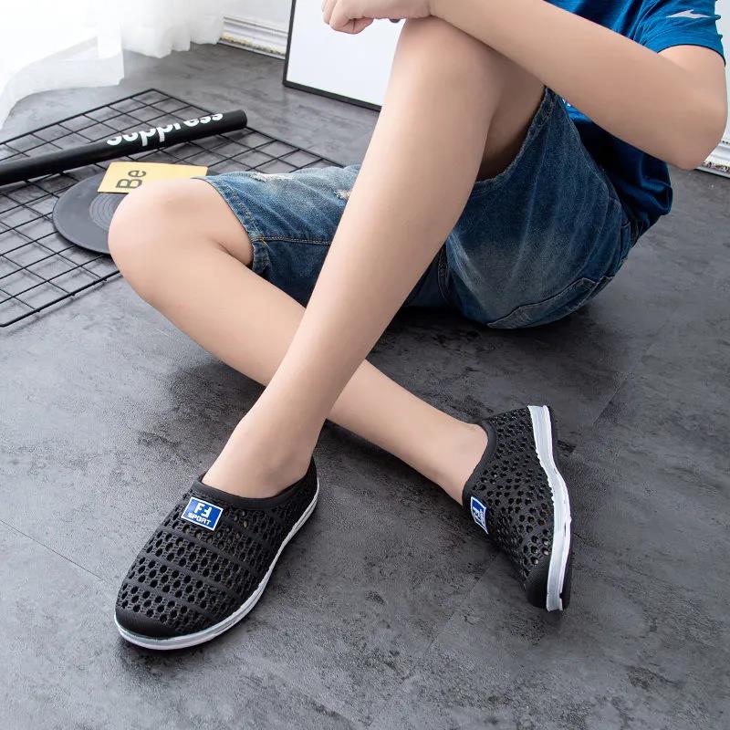 Summer Men's Beach Shoes Thick Bottom Non-slip Hollow Breathable Running Casual Shoes