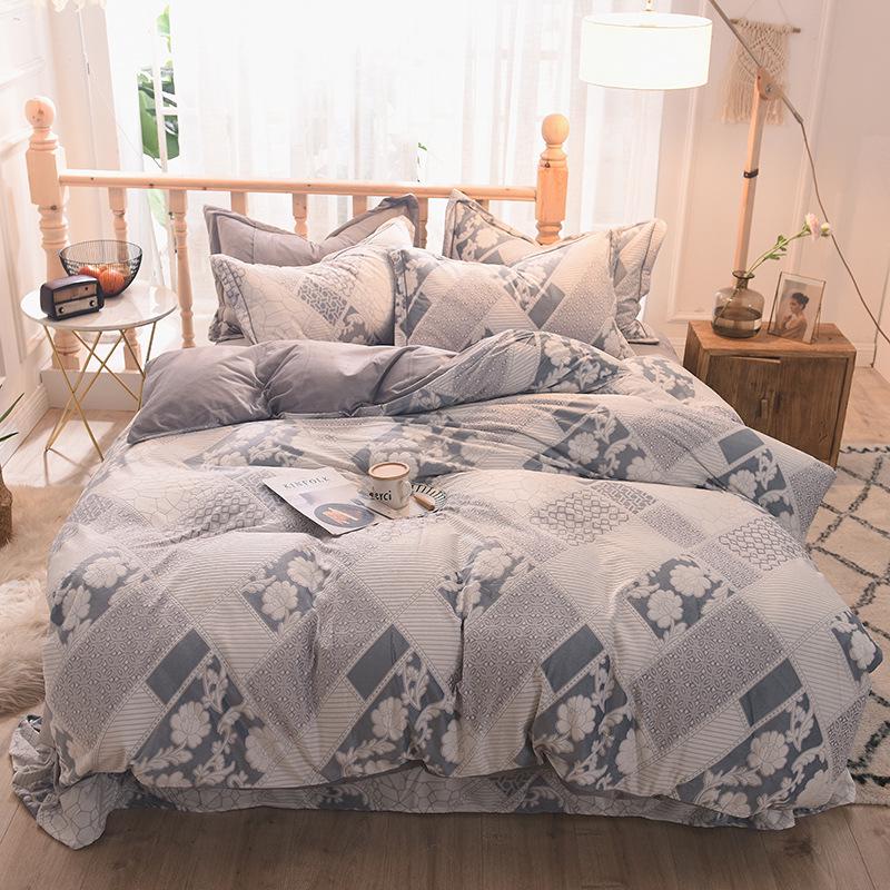 5D Carved Velvet Four-piece Crystal Velvet Warm Quilt Cover Sheets Thick Warm Velvet 4Pcs Set