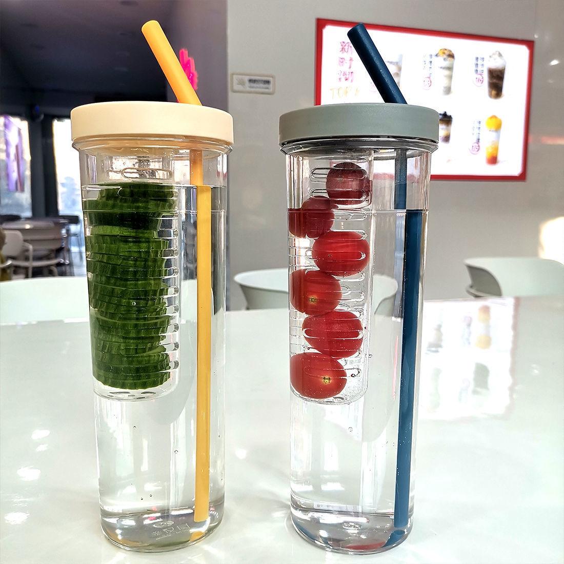 Water Bottle 700ml Foldable Straw Cup Portable Handy Cup Fruit Cup with Cup Brush