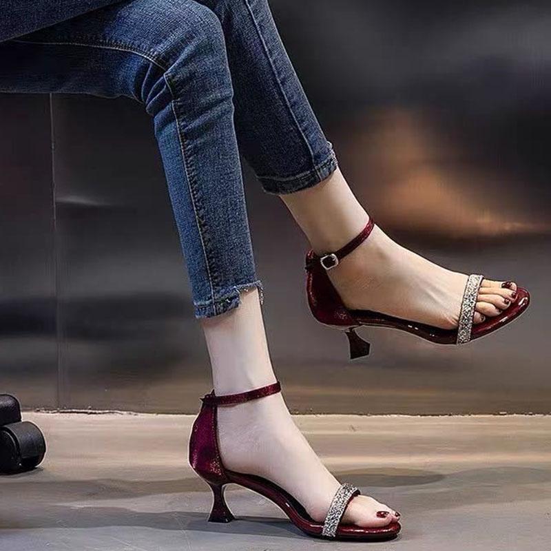 Plus Size 34-40 Women Shiny Slippers Outdoor Bohemian Beach High Heels Wear-resistant Non-slip Office Lady Word Deduction Sandals