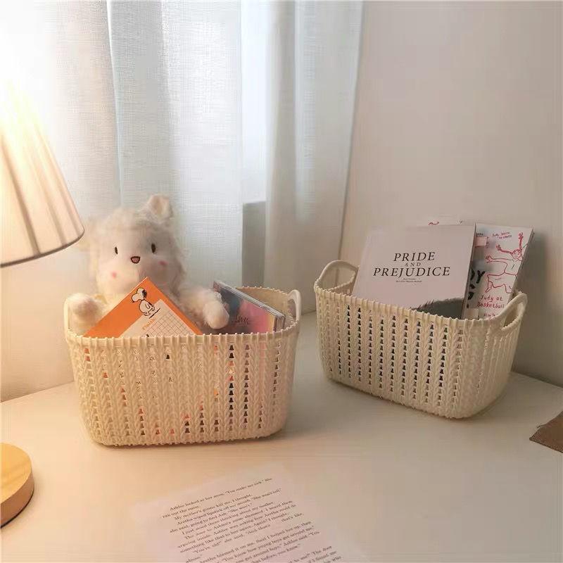 Desktop Cosmetics Storage Box Imitation Vine-plastic Basket Woven Supplies Storage Basket