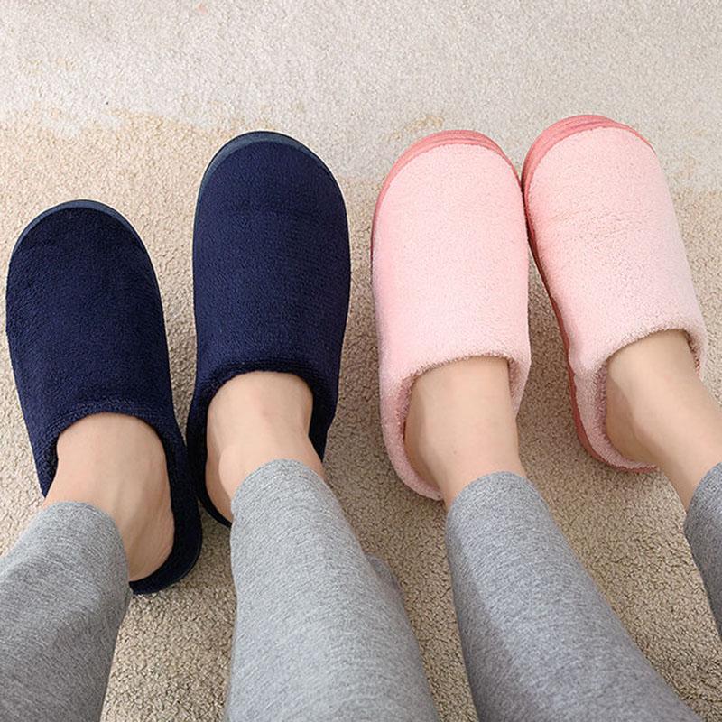 Cotton Slippers for Men and Women with Bag and Winter Home Warm Indoor Non-slip Fur Slippers