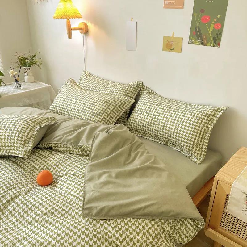Four Seasons Universal Bed Sheet Quilt Cover Cotton Four-piece Student Dormitory Single Double 1.8m 2.0m Bedding Set
