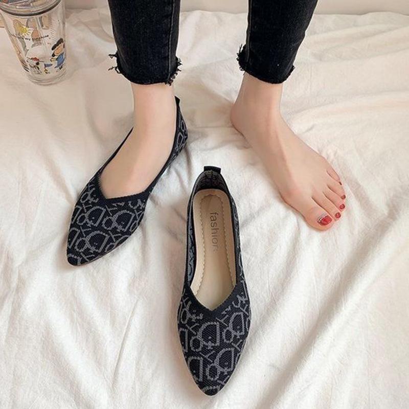 Casual Lazy Beanie Shoes Women's All-match Breathable Flying Woven Flat-bottomed Mother's Shoes Single Shoes