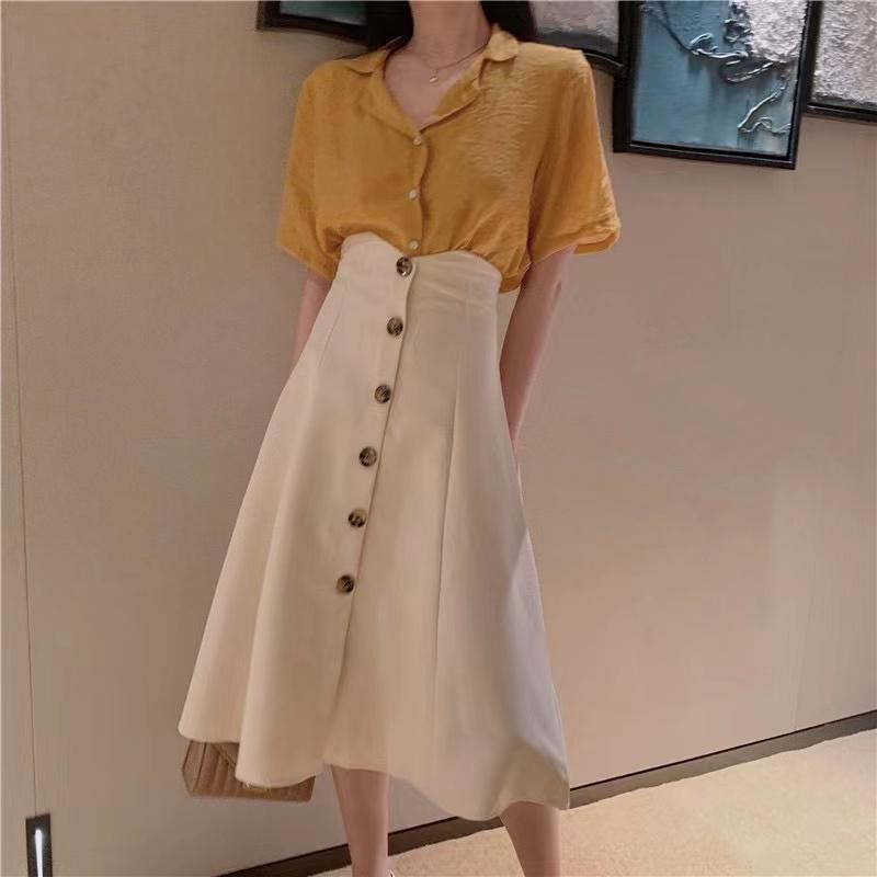 Summer Retro Goddess Skirt Two-piece Set V-neck Cotton Linen Short-sleeved Shirt High Waist Button Flower Edge A-line Skirt Suit