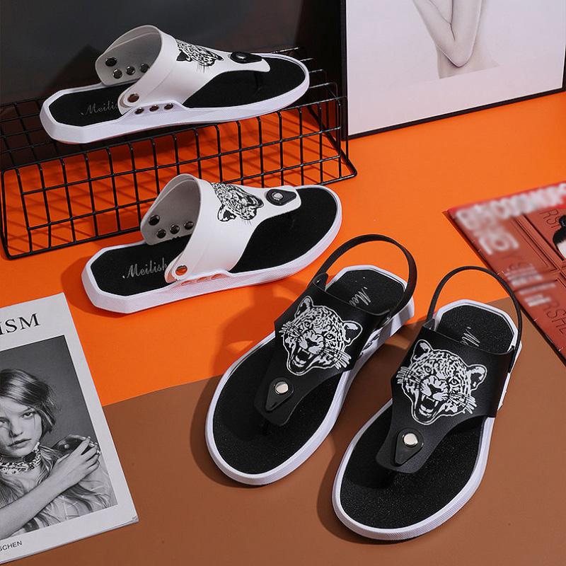 Summer Men's Outdoor Beach Sandals Slippers Non-slip Leisure Drag Indoor Bathroom Dual-use Slippers