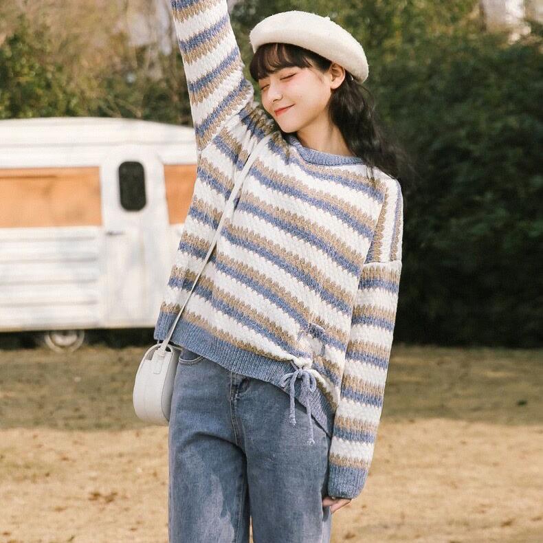Autumn Winter Women Stripe Knitting Sweaters Korean O-Neck Loose Casual Jumpers Long Sleeve Pullover Tops Girls Sweet Warm Sweater Soft Knitwear Coat