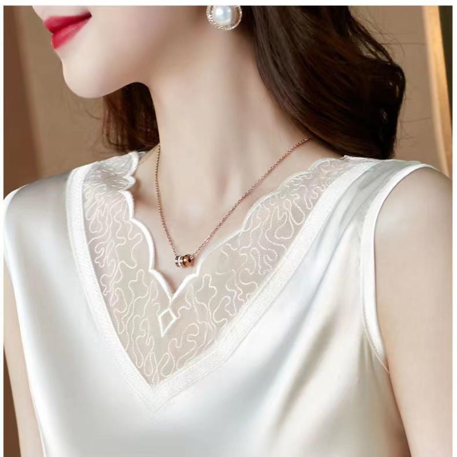 Summer Women's Plus Size Lace Camisole Outside Wears Satin Solid Color Inside V-neck Vest