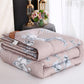 Skin-friendly Mulberry Silk Quilt Single and Double Summer Air-conditioning Quilt Spring and Autumn Quilt Warm Winter Quilt