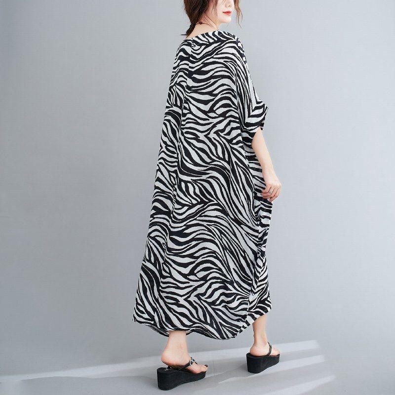 WTEMPO Zebra Pattern Plus Size Ladies Dress Summer Round Neck Long Dress Casual Mid-calf Length
