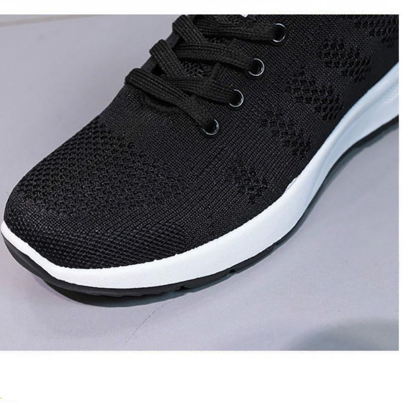 Summer Mesh Running Shoes Women's Shoes Students Breathable Sports Board Shoes Light Flat Bottom Travel Flying Woven Casual Shoes