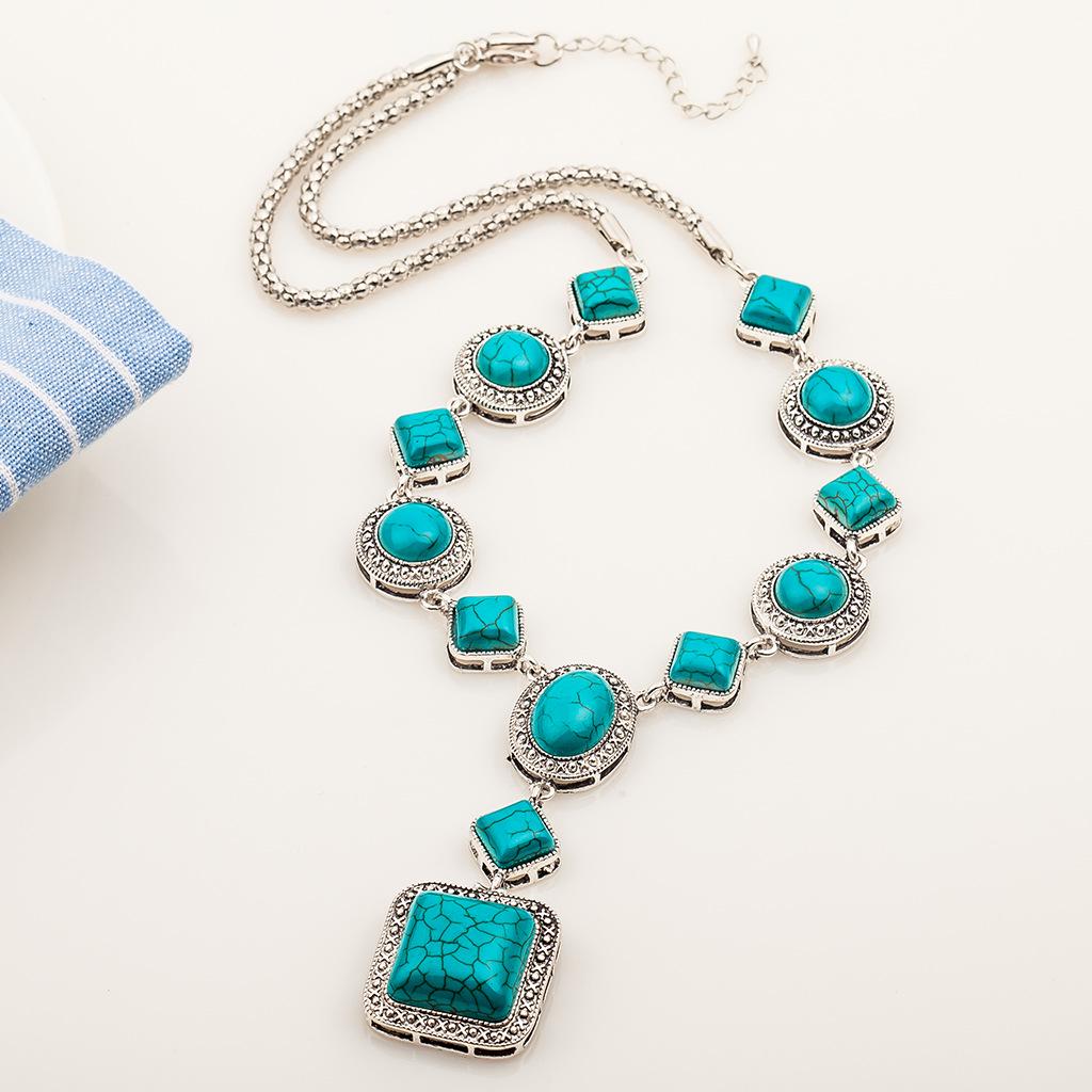 Jewelry Turquoise Necklace Retro Diamond Round Geometric Shape Alloy Necklace