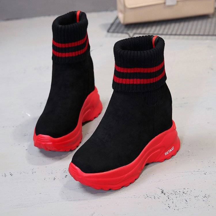 Thick-soled Ankle Boots Inner Heightening Suede Casual Snow Boot Plus Velvet Inner Martin Boots Women Soft Sole  Winter Footwear
