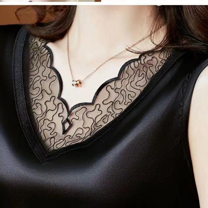Summer Women's Plus Size Lace Camisole Outside Wears Satin Solid Color Inside V-neck Vest