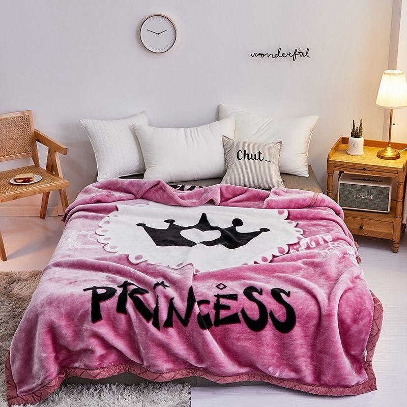 Double-layer Warmth and Thick Flannel Blanket Coral Fleece Warmth Breathable Blanket Winter Warmth Cartoon Fleece Blanket Soft and Comfortable