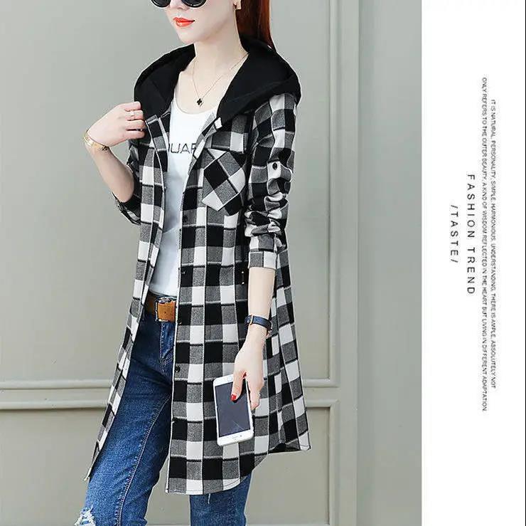 Boutique Plaid Jacket Women Hooded Windbreaker Trendy Slim Thin Coat Casual Comfort Top for Youth