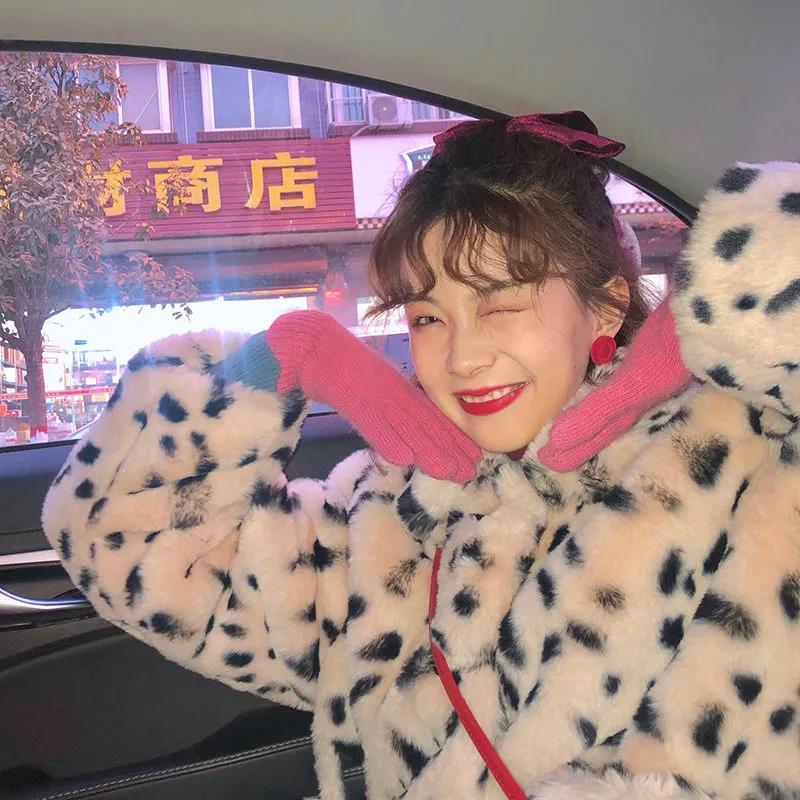 Autumn and Winter Women's Lapel Leopard Print Coat Fleece Fur Coat Thick Warm Faux Fur Coat Large Size Coat