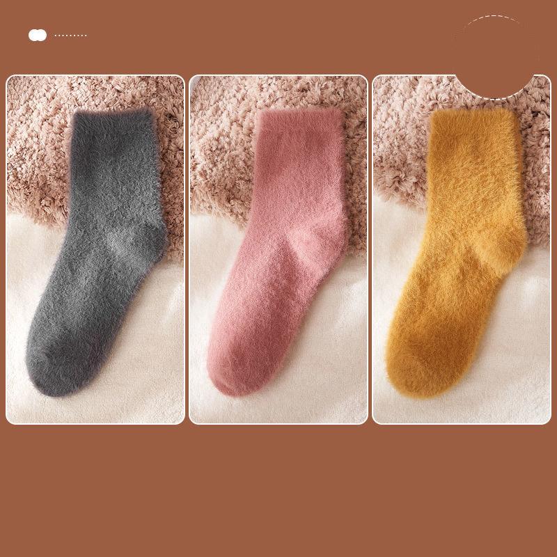 Three Pairs of Mink Fleece Socks Autumn and Winter Plus Fleece Thick Warm Floor Socks Women's Coral Fleece Home Sleep Socks
