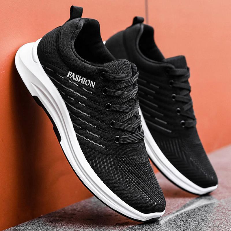 Korean Version of The Trend of Men's Clearance Shoes Comfortable Casual Sports Shoes Lightweight Non-slip Breathable Student Running Shoes
