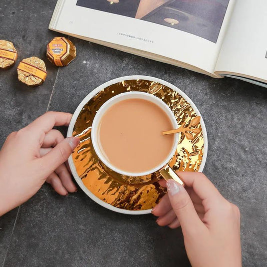 European Style Small Luxury Coffee Cup Embossed Ceramic Cup with Gold Flower Tea Cup and Saucer Set Simple with Saucer Spoon Set Cup