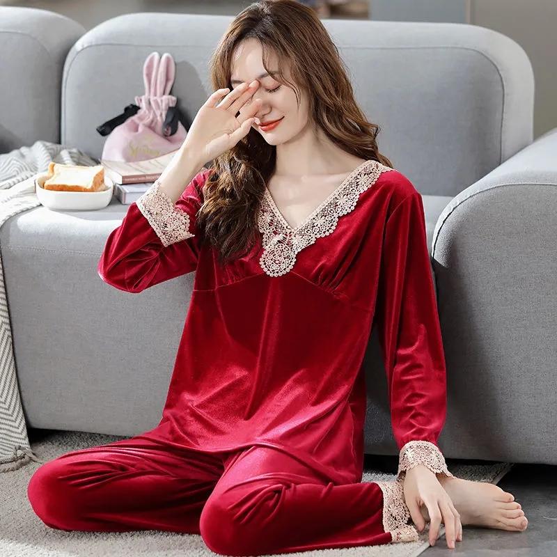 Women's Spring Autumn Long-sleeved Gold Velvet Pajamas Two-piece Set Sexy Lace V-neck Pyjamas Winter Thickened Warm Homewear Sleeping Robes Loungewear