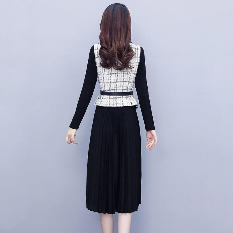 Suit Fragrant Wind Vest Dress Two-piece Suit Early Autumn Temperament Plaid Pleated Skirt Suit Female Large Skirt Dress