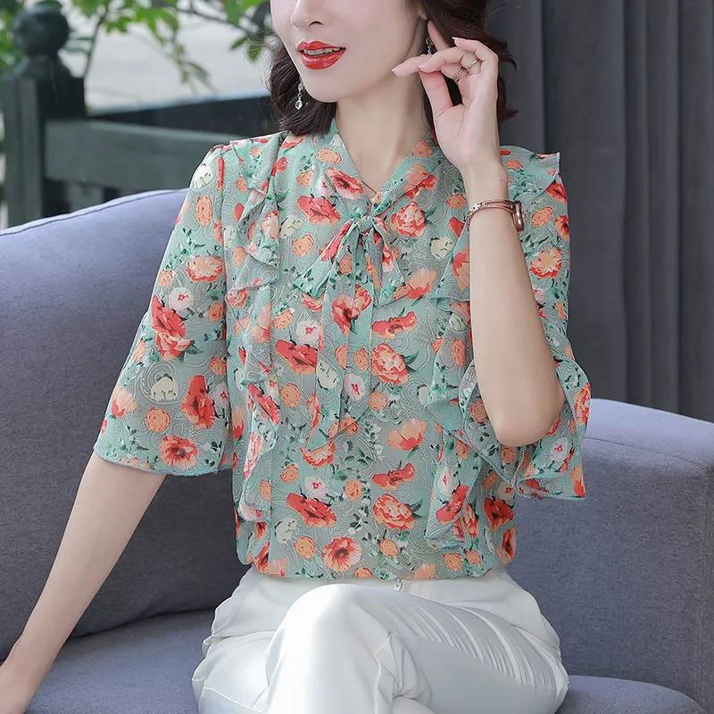 Women's Summer Chiffon Ruffled Mid-sleeve Top V-neck Large Size Floral Loose T-shirt