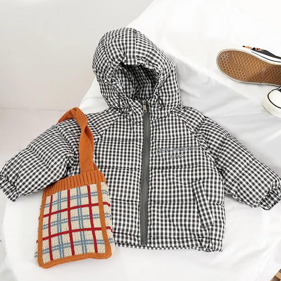 Girls' Down Jacket Short Plaid Children's Clothing Winter Jacket with Velvet Padded Warm Jacket