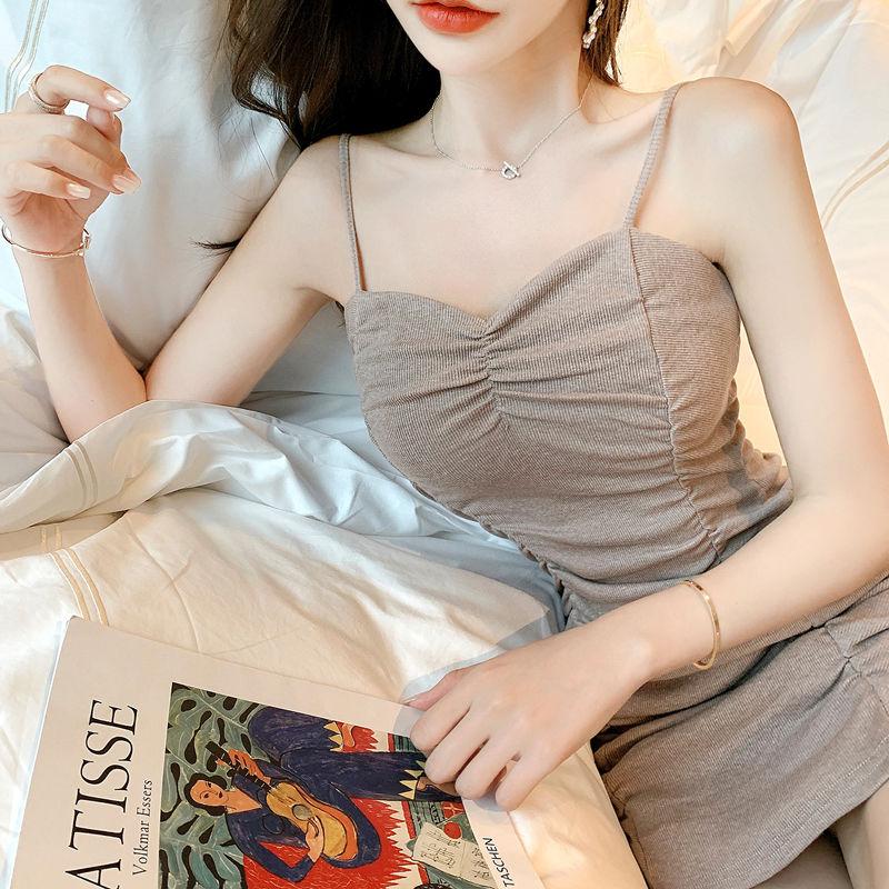 Women's Summer Tight Pleats Show Thin and Sexy Dress with Short Buttocks and Solid Color Suspender