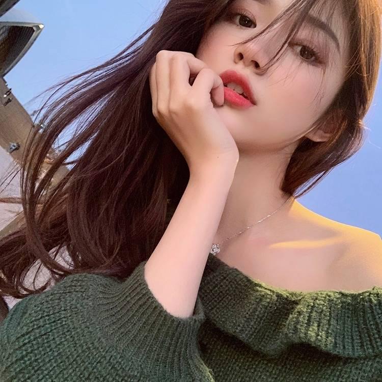 Women Strapless Sweater Ruffles Knitted Shirt Showing Your Sexy Clavicle Pullover Jumper