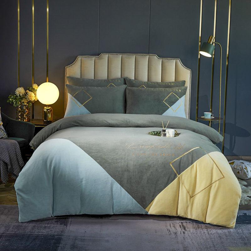 Winter Thick Milk Velvet Four-piece French Velvet Duvet Cover Sheet Crystal Velvet Embroidery Type Bedding