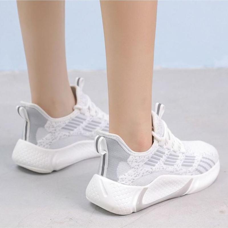 Spring  Summer Sports Shoes Women's All-match Student Running Shoes Casual Light Soft-soled Running Shoes