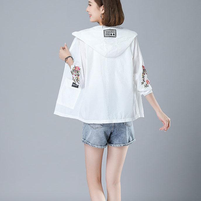 Women's Autumn Large Size Embroidered Short Coats Spring and Summer Solid Color Breathable Loose Sunscreen Coats
