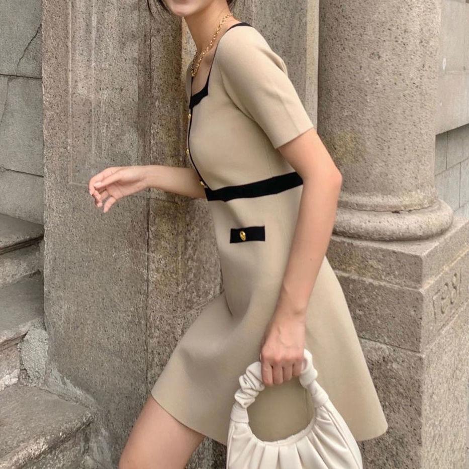 Female Vintage Knitted Short Sleeve Party Dress Slim Elegant Square High Waist Button Holiday Dress