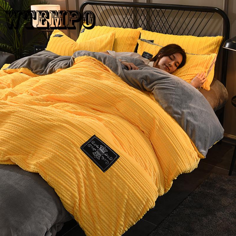 4pcs  Winter Home Textile Soft Bedspread Fleece Fabric Solid Color Bed Sheet Queen/king Size Bedding Sets Cozy Pillowcases