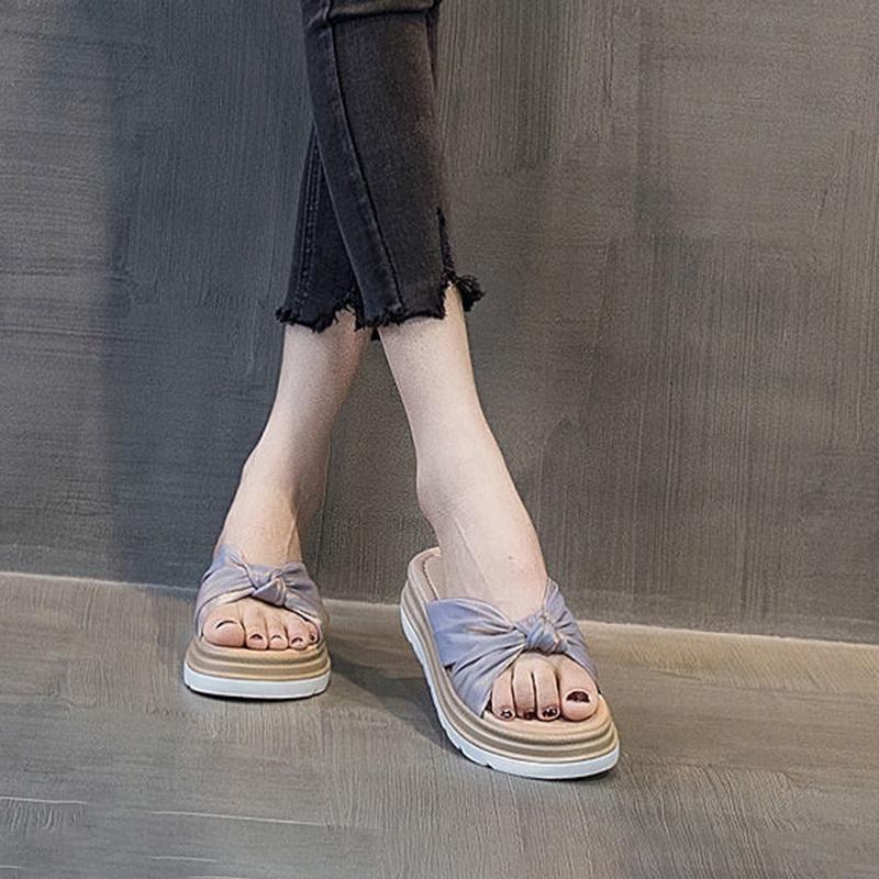 Thick-soled Slippers Women's Summer Wear Non-slip Slippers Increase Girls' Sandals and Slippers