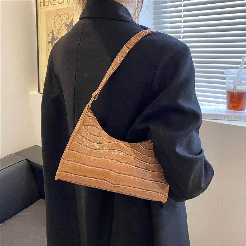 Exquisite Shopping Bag Niche Underarm Bag Women Retro Casual Women's Shoulder Bag Crocodile Grain Leather Solid Color Women's Chain Handbag