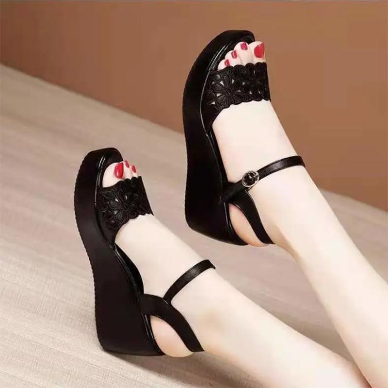 One Word Buckle Wedge Heel Sandals Women's Waterproof Platform Casual Work All-match Fashion Sandals