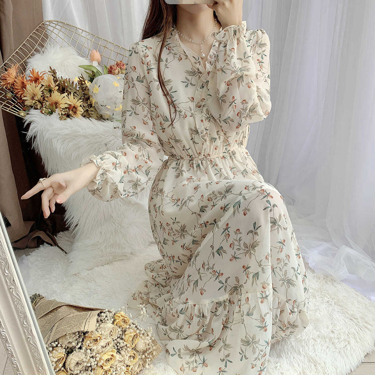 Spring French Romantic Retro Floral Dress V-neck Long-sleeved Sweet Waist Thinner Mid-length All-match Dress Female
