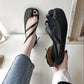 European and American Retro Roman Street Shooting Synchronized Flip-flops Split-toe Shoes Thin Straps Contrast Sandals Flat Shoes Women's Shoes