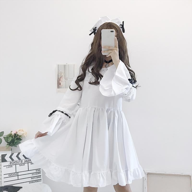 Black and White Gothic Style Maid Costume Lolita Dress Cute Japanese Costume Party Dress