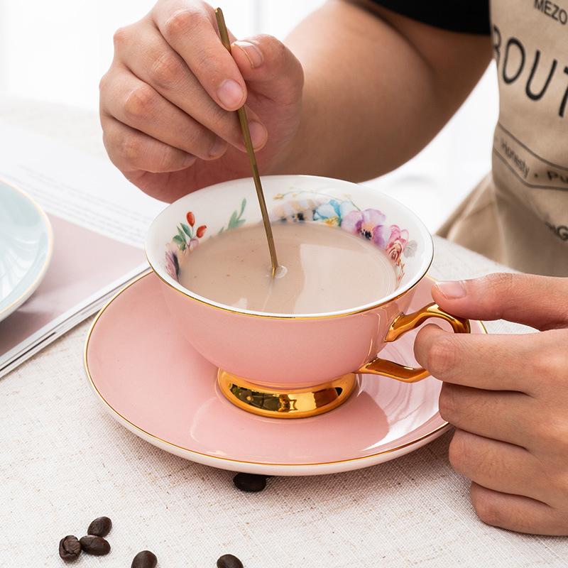 French Retro Flower Golden Edge Ceramic Two Pieces Coffee Cup Flower Tea Cup Water Cup Milk Cup
