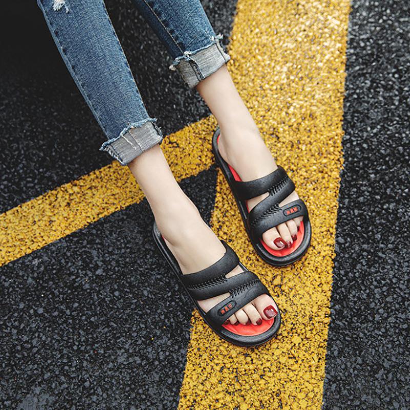 Summer Slippers for Men and Women with The Same Style, Korean Sandals and Slippers Fashion Personality Thick-soled Beach Shoes, Home Bathroom Slippers