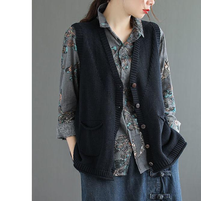 Spring and Autumn Knitted Loose Waistcoat V-neck Sleeveless Sweater Fashion Simple Female Top