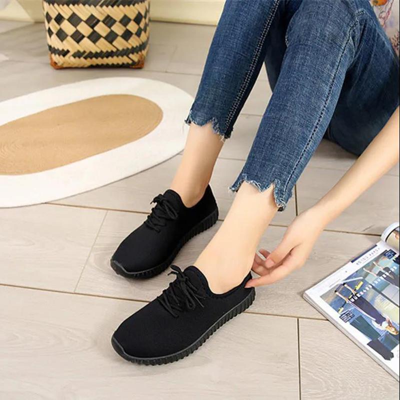 Old Beijing Cloth Shoes Women's Shoes Flat-soled Single Shoes Casual Work Shoes Female Black Soft-soled Dancing Net Shoes Mother Shoes Non-slip