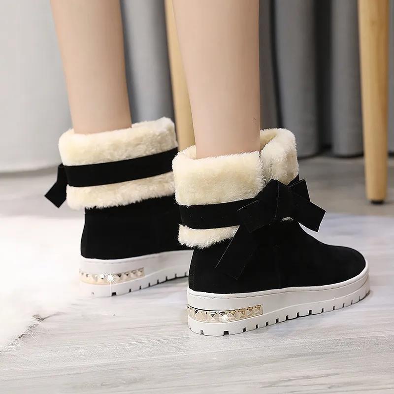 Snow Boots Ladies Winter Thickened Mid-tube Boots Plus Velvet Warm Cotton Boots Flat Non-slip Short Boots