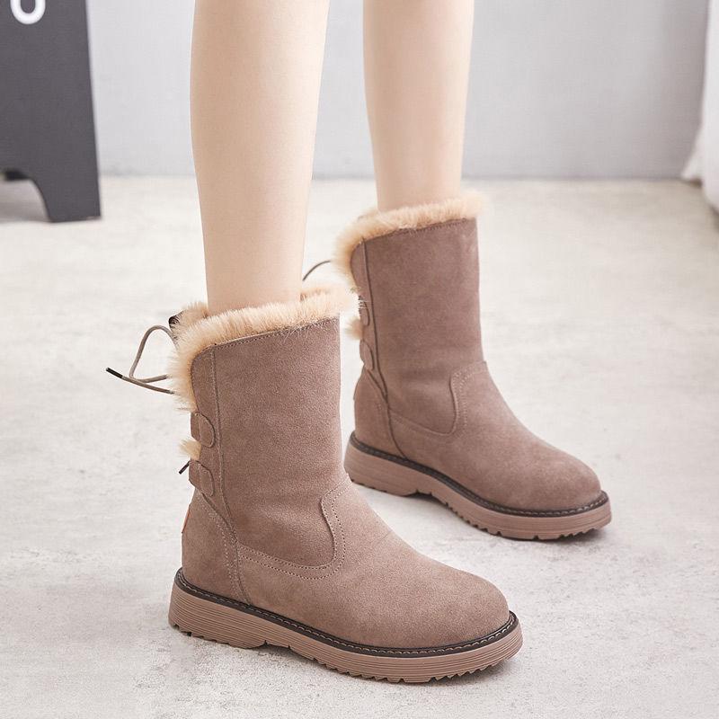 Pair of Boots Snow Boots Women's Martin Boots Leather Booties Plush Warm Women's Cotton Shoes