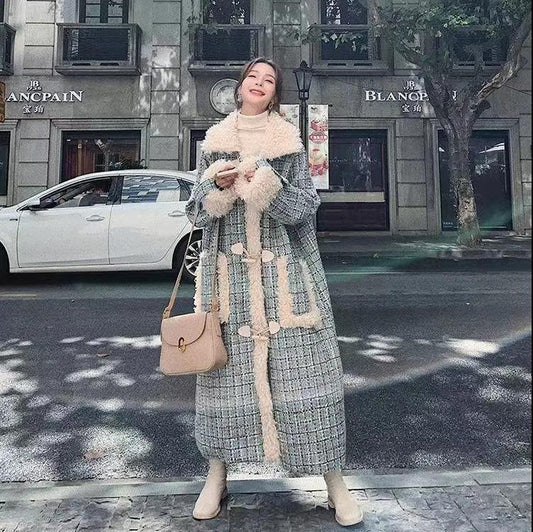 Horn Buckle Plaid Lamb Wool Coat Women Winter Korean Version Loose Thick Over-the-knee Long Woolen Coat